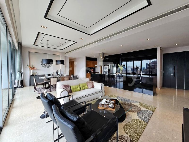4 Bed Condo for Sale in  Grange Infinite - Image 1